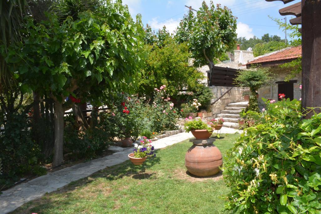 Agrotiko Traditional Houses Kallepia エクステリア 写真