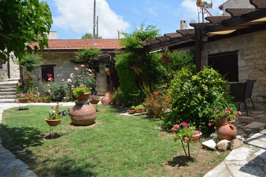 Agrotiko Traditional Houses Kallepia エクステリア 写真